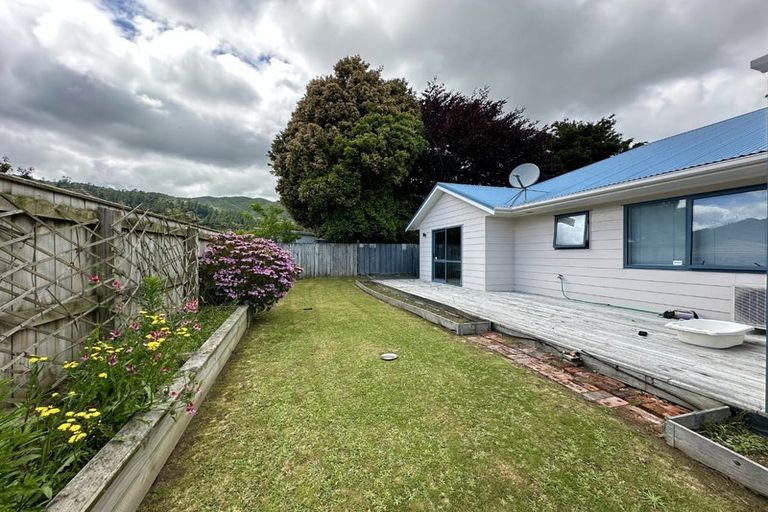 Photo of property in 97a Rata Street, Naenae, Lower Hutt, 5011