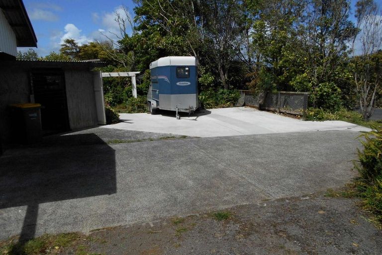 Photo of property in 190 Gleeson Road, Pollok, Waiuku, 2683
