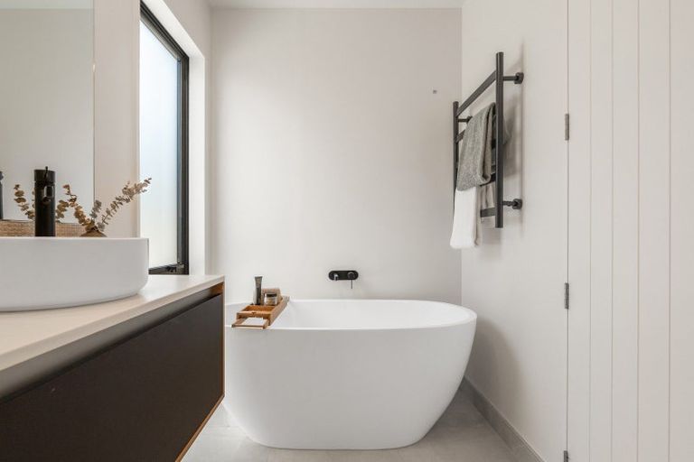 Photo of property in 316 Worsleys Road, Westmorland, Christchurch, 8025