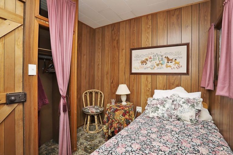 Photo of property in 191 Princes Street, Strathern, Invercargill, 9812