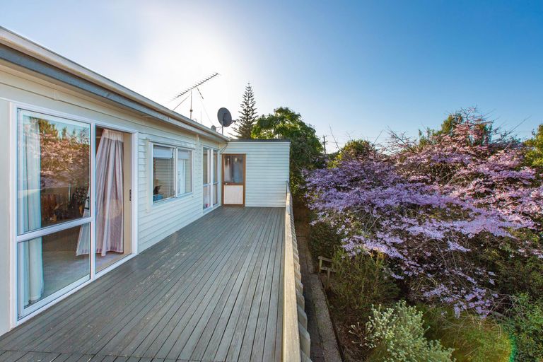 Photo of property in 24b Manukau Road, Raglan, 3225