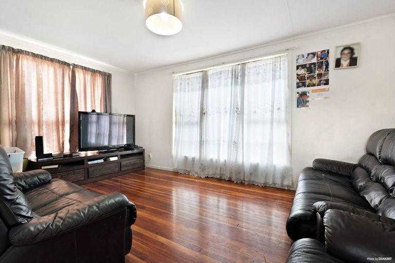 Photo of property in 89 Yates Road, Mangere East, Auckland, 2024