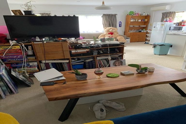 Photo of property in 124 Manuka Road, Bayview, Auckland, 0629