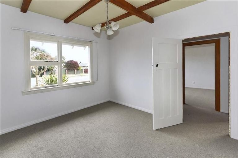 Photo of property in 251 Breezes Road, Aranui, Christchurch, 8061