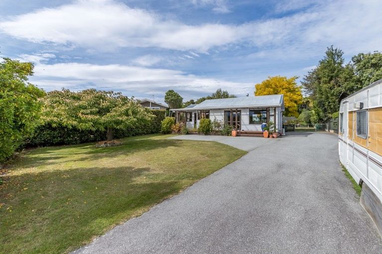 Photo of property in 35 Beech Street, Wanaka, 9305