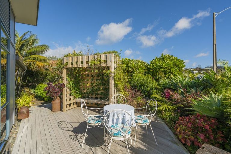 Photo of property in 103 Centennial Drive, Whitianga, 3510