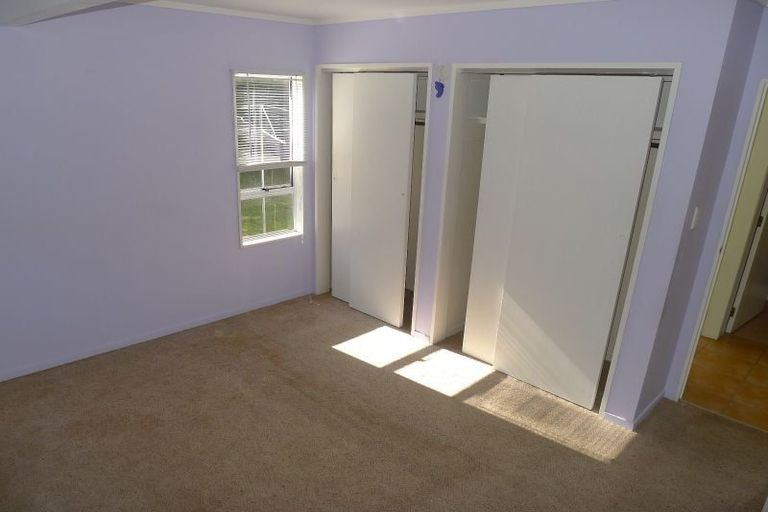 Photo of property in 2 Winara Avenue, Waikanae, 5036