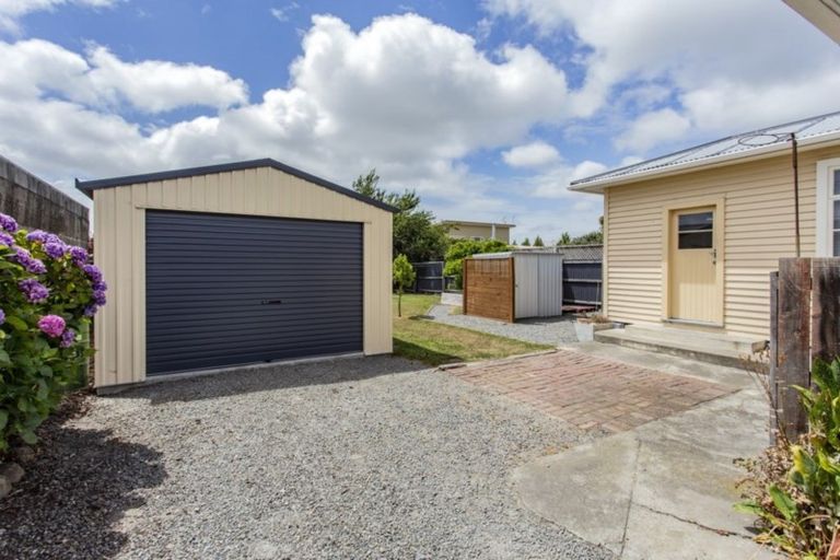 Photo of property in 40 Good Street, Rangiora, 7400