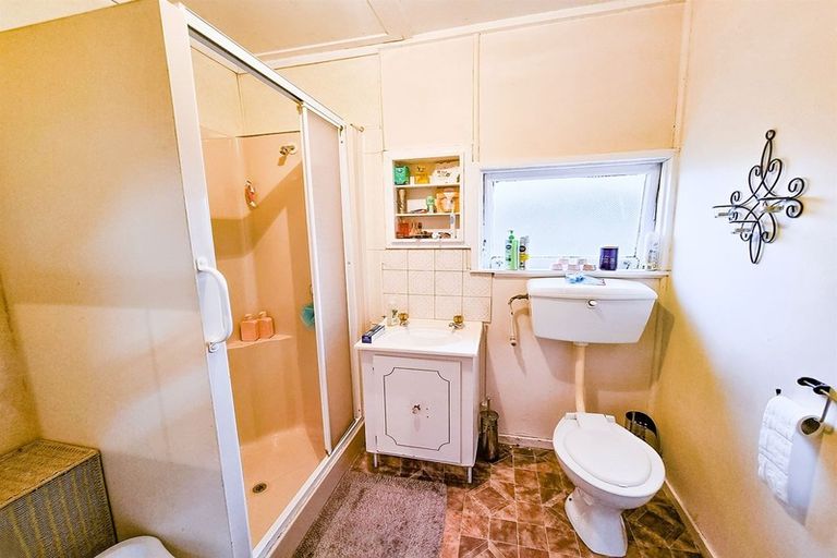 Photo of property in 27 Wilson Road, Balclutha, 9230