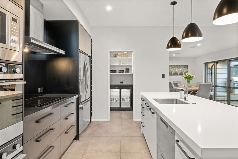 Photo of property in 198 Matua Road, Kumeu, 0810