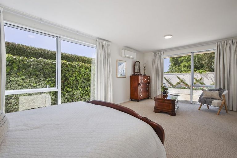 Photo of property in 72 Oakgrove Drive, Rangiora, 7400