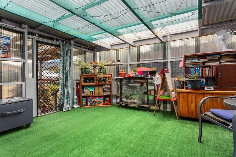 Photo of property in 16 Delamere Drive, Kawerau, 3127