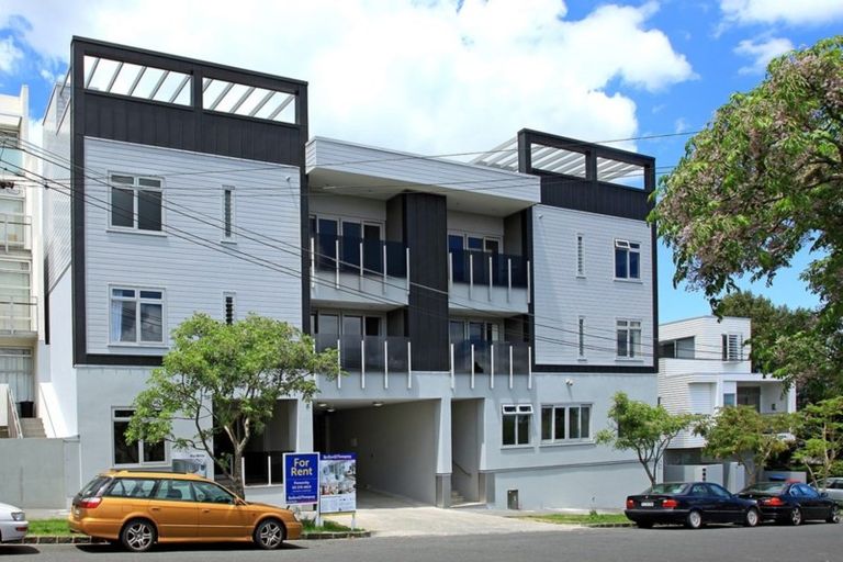 Photo of property in 1d/2 Dickens Street, Grey Lynn, Auckland, 1021