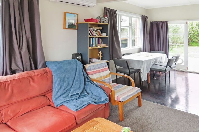 Photo of property in 370 Waiwhetu Road, Fairfield, Lower Hutt, 5011