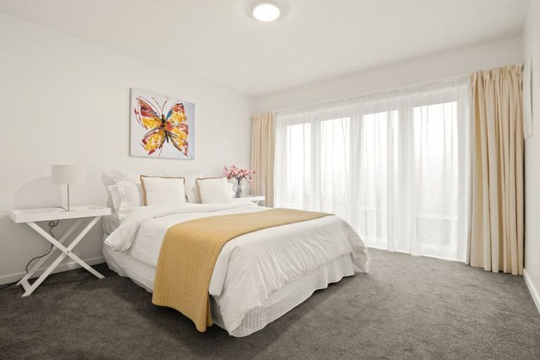 Photo of property in 1a Portland Place, Shiel Hill, Dunedin, 9013