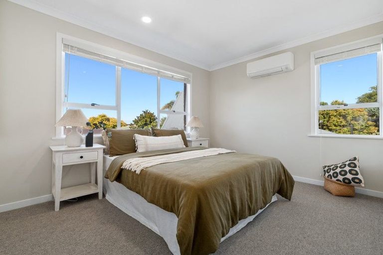 Photo of property in 24 Warwick Place, Brookfield, Tauranga, 3110