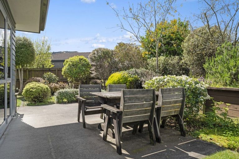 Photo of property in 46 Hamon Place, Pukehangi, Rotorua, 3015