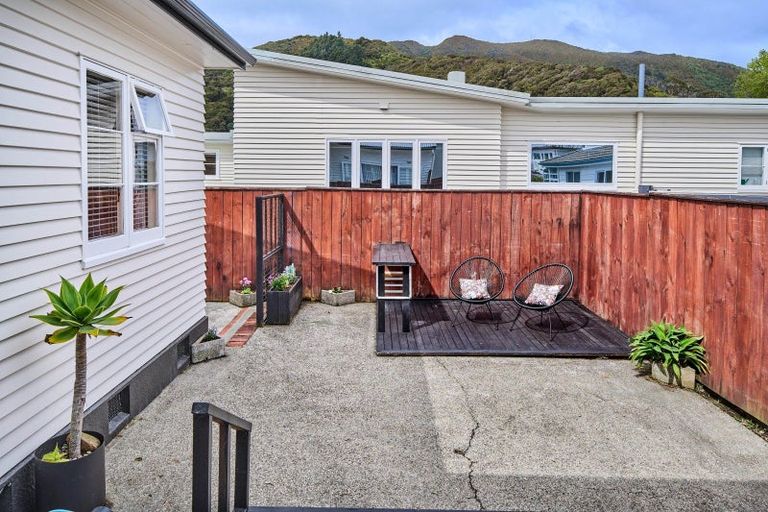 Photo of property in 10 Avon Street, Waterloo, Lower Hutt, 5011