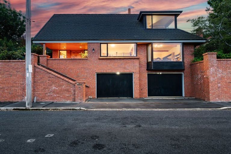 Photo of property in 5 Burwood Avenue, Maori Hill, Dunedin, 9010