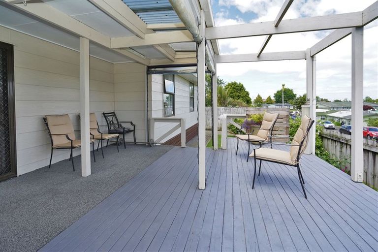 Photo of property in 2 Nyanza Street, Nawton, Hamilton, 3200