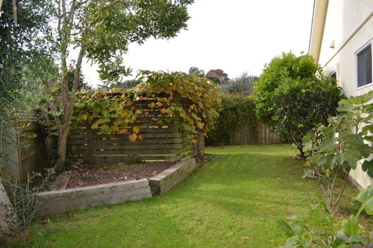 Photo of property in 1 Barnsley Close, Bethlehem, Tauranga, 3110