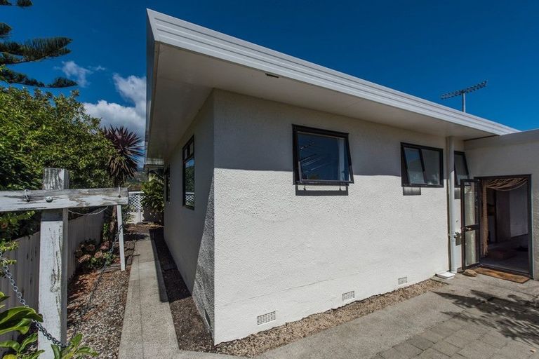 Photo of property in 2/6 Wainui Street, The Wood, Nelson, 7010