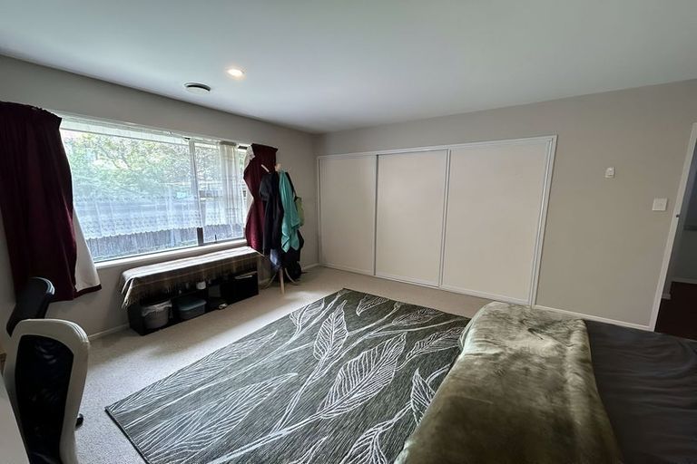 Photo of property in 18b Clyde Road, Upper Riccarton, Christchurch, 8041