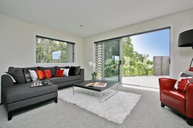 Photo of property in 8 Hikanui Drive, Havelock North, 4130