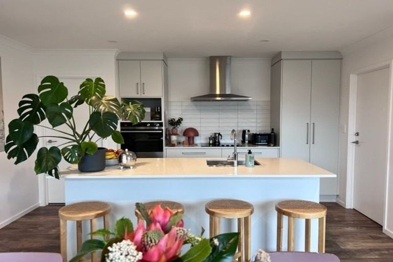 Photo of property in 4 Stevie Lane, Omokoroa, 3114