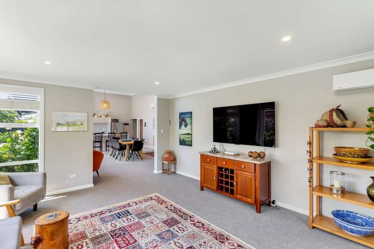 Photo of property in 17 Ballinger Place, Kaiapoi, 7630