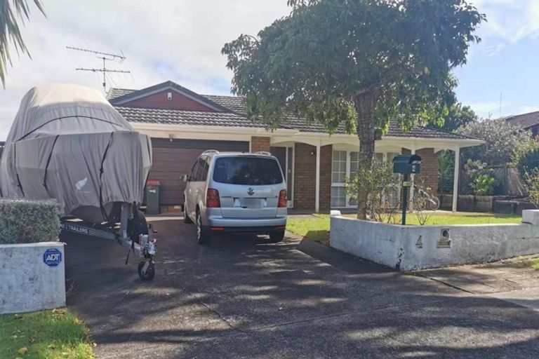 Photo of property in 4 Fieldstone Court, Northpark, Auckland, 2013