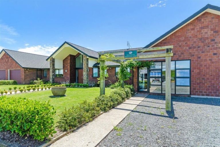 Photo of property in 480 Creightons Road, Clevedon, Papakura, 2582