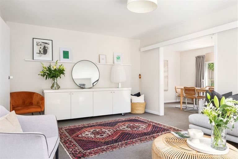 Photo of property in 1/89c Fendalton Road, Fendalton, Christchurch, 8014