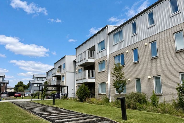 Photo of property in 204/28b Eileen Newey Place, Henderson, Auckland, 0612