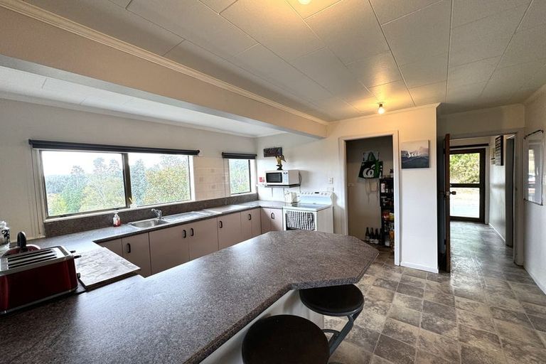 Photo of property in 12 Salcombe Street, Kaitangata, 9210