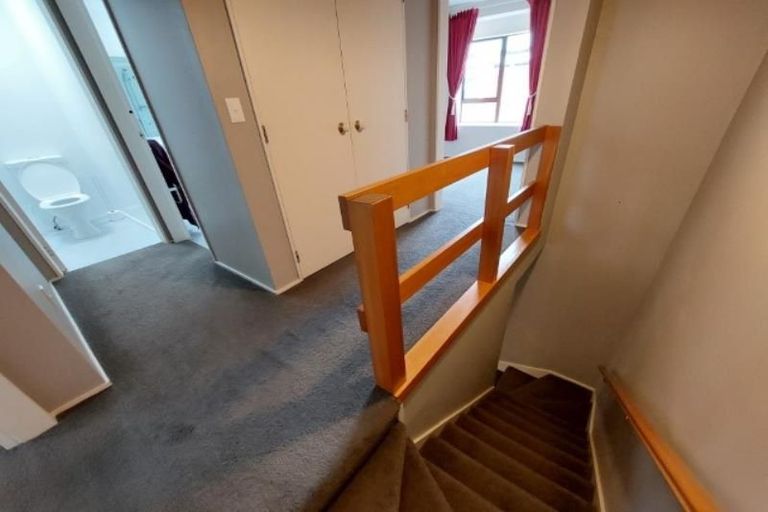 Photo of property in 2/2 Goring Street, Thorndon, Wellington, 6011