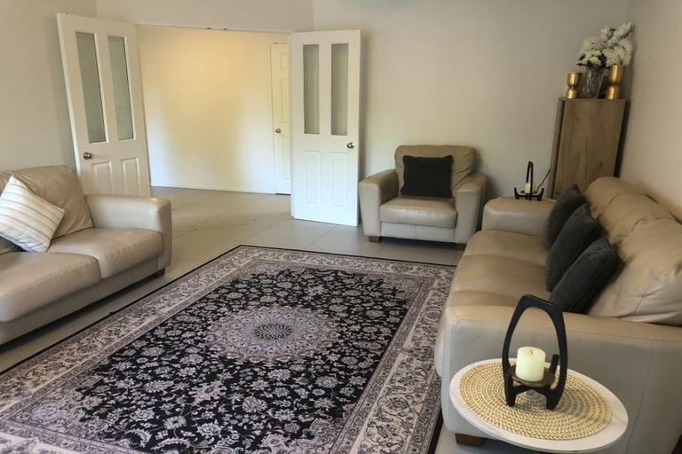 Photo of property in 97 Polo Prince Drive, Totara Park, Manurewa, 2576