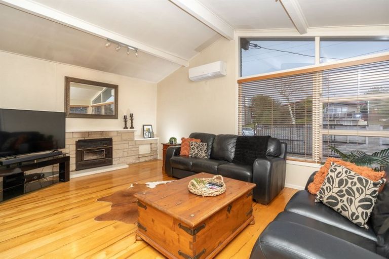 Photo of property in 14 Garden Heights Avenue, Glenview, Hamilton, 3206