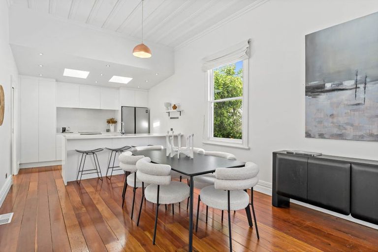 Photo of property in 1/6 Kowhai Street, Mount Eden, Auckland, 1024