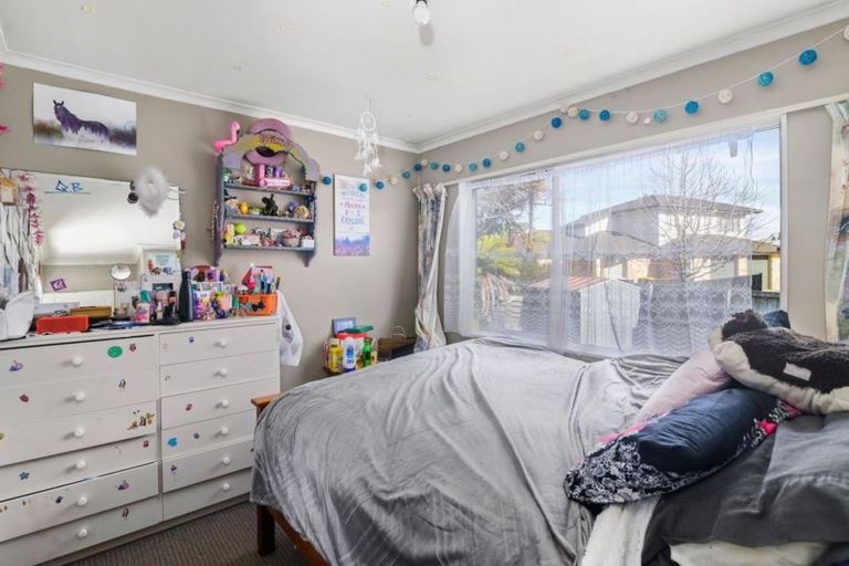 Photo of property in 103b Aquarius Drive, Kawaha Point, Rotorua, 3010