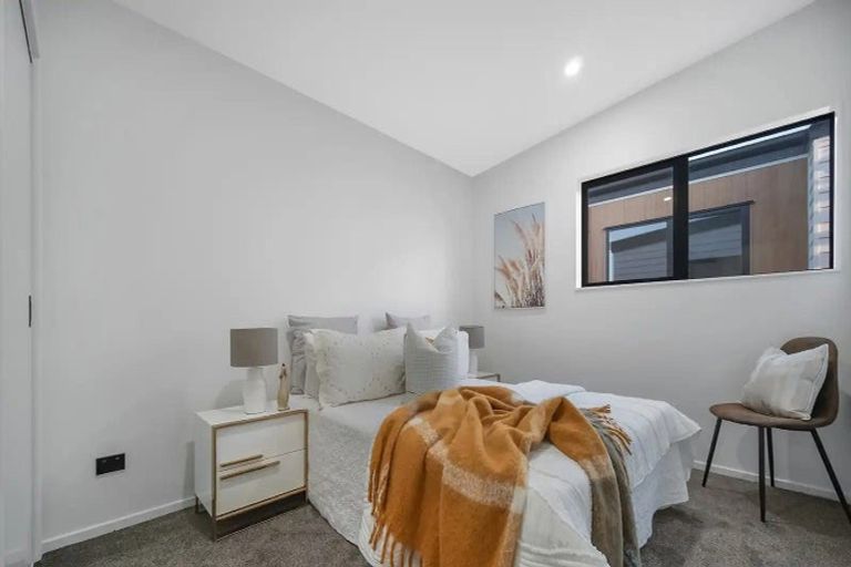 Photo of property in 8/6b William Roberts Road, Pakuranga, Auckland, 2010