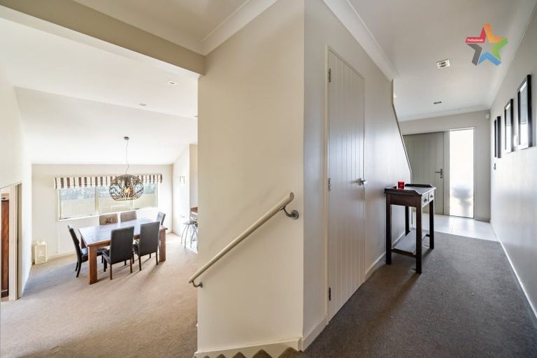 Photo of property in 201 Miromiro Road, Normandale, Lower Hutt, 5010