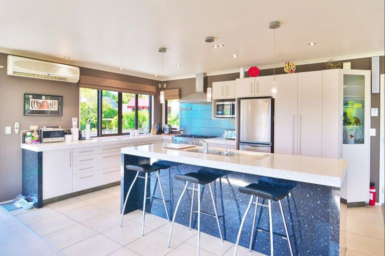 Photo of property in 15 Normand Place, Richmond Heights, Taupo, 3330