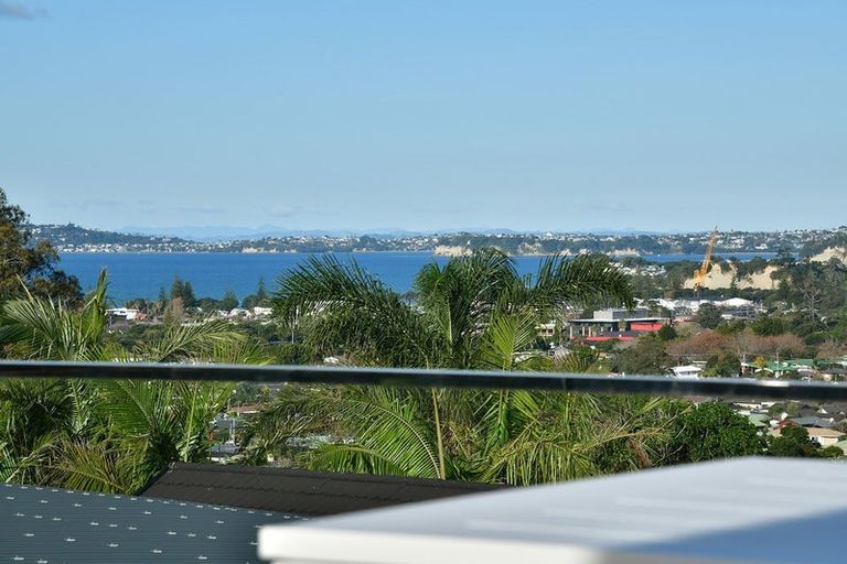 Photo of property in 36 Manhattan Rise, Orewa, 0931