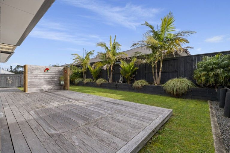 Photo of property in 4 Penetaka Heights, Pyes Pa, Tauranga, 3112
