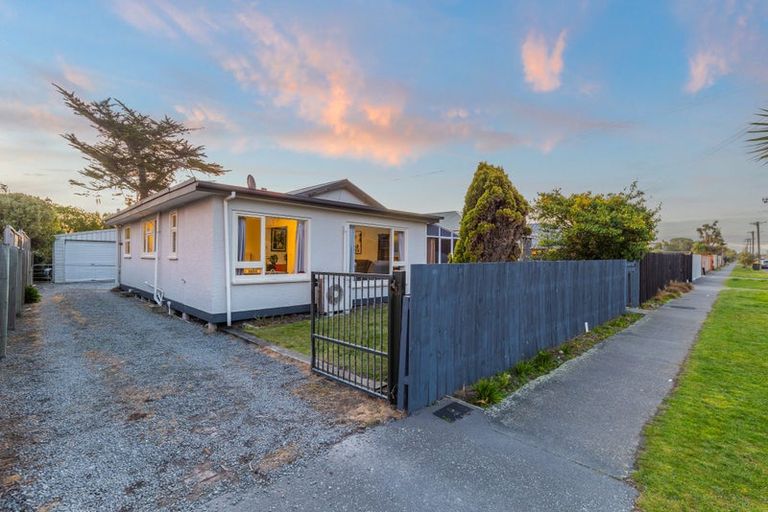 Photo of property in 280 Pine Avenue, South New Brighton, Christchurch, 8062