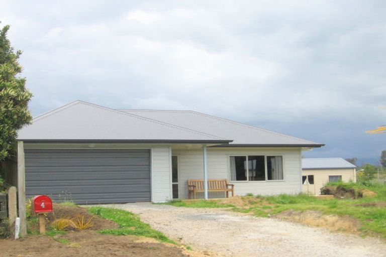 Photo of property in 4 Margaret Drive, Omokoroa, 3114