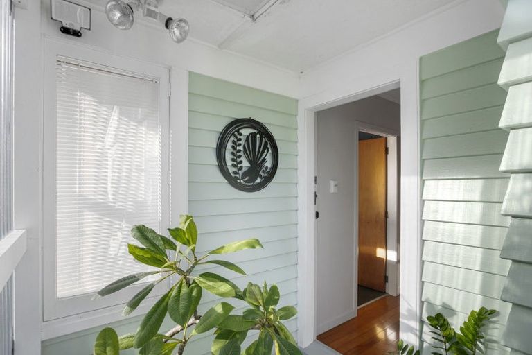 Photo of property in 215 Tony Avenue, Thames, 3500