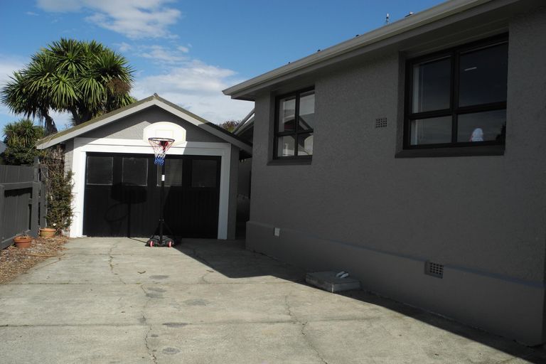 Photo of property in 35 Mill Road, Waimate, 7924