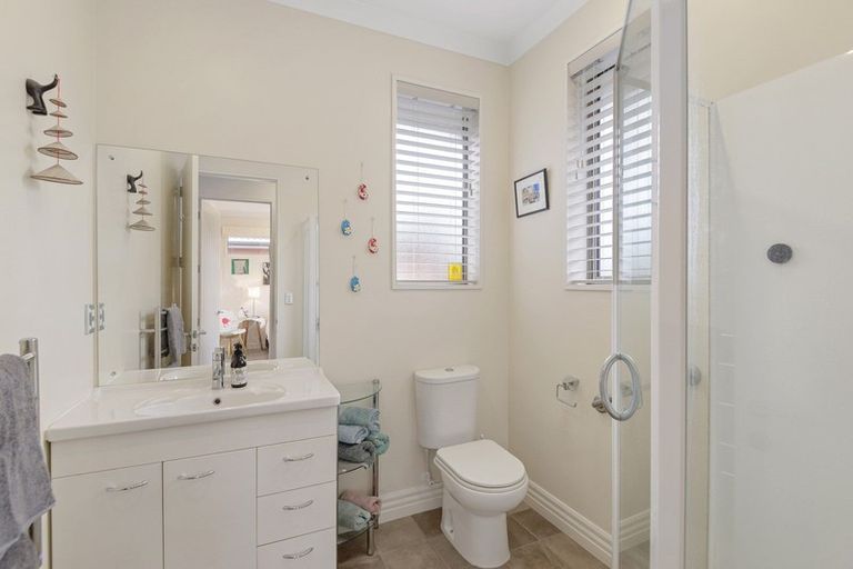 Photo of property in 37b Otara Street, Ilam, Christchurch, 8053